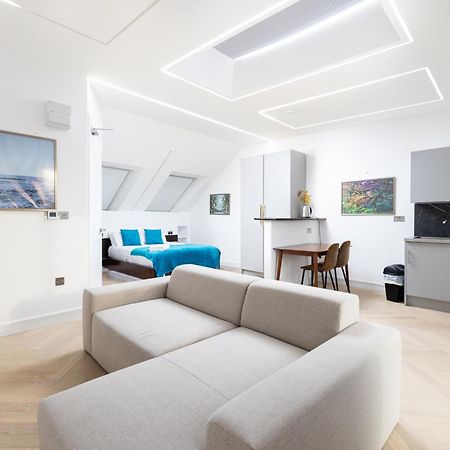 Luxurious London Studios Harrow Exterior photo