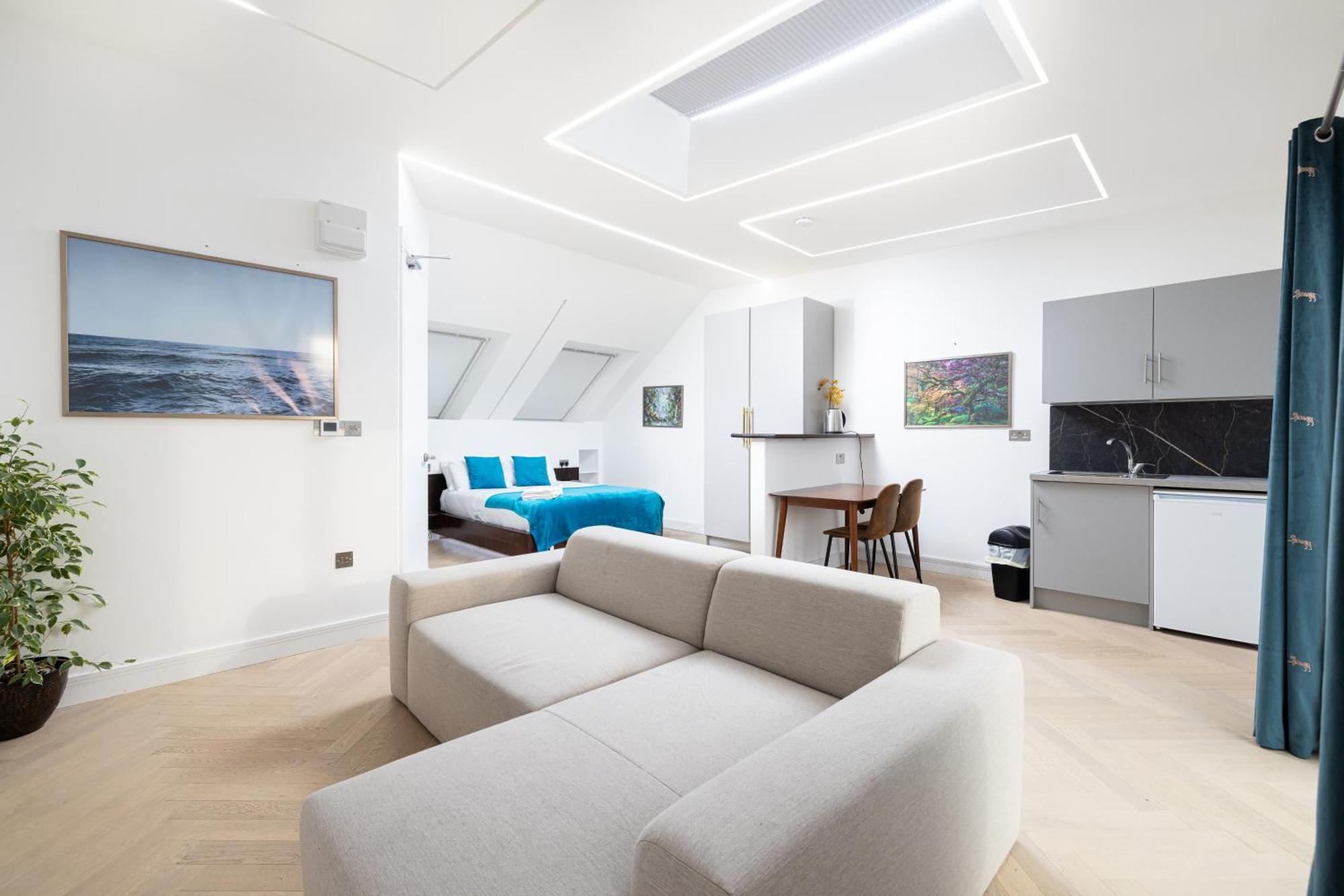 Luxurious London Studios Harrow Exterior photo